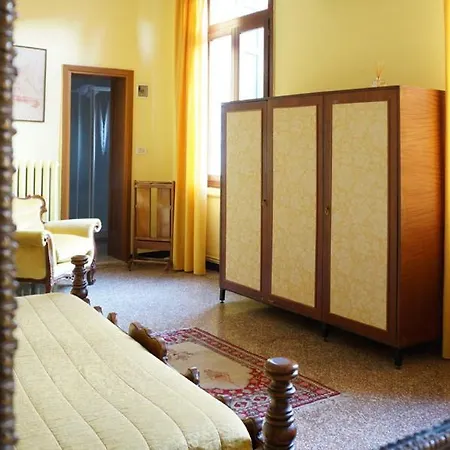 Corte Campana Bed & Breakfast 3*
